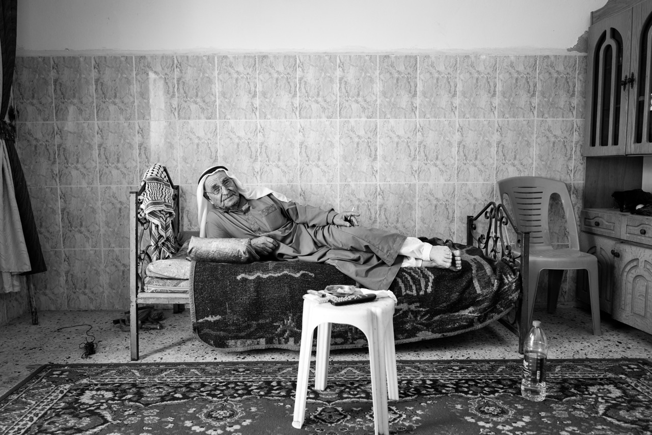 Sakir Khader The humanity of a dehumanised people - Artdoc